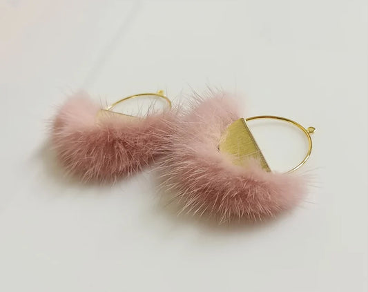 Indiepink, 50mm Half Moon Mink Fur Pendant, ECT0039