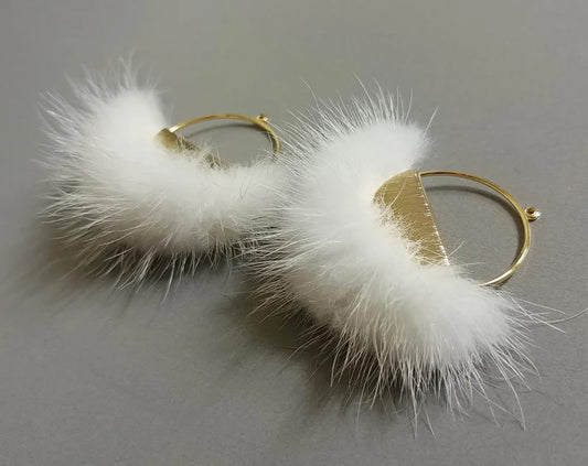 White, 50mm Half Moon Mink Fur Pendant, ECT0039