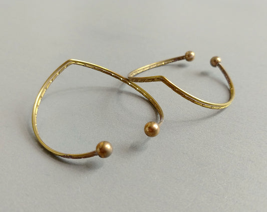 1 pc - Raw brass, 60 x 1 mm Raw Brass Vintage Bracelet, EB0010