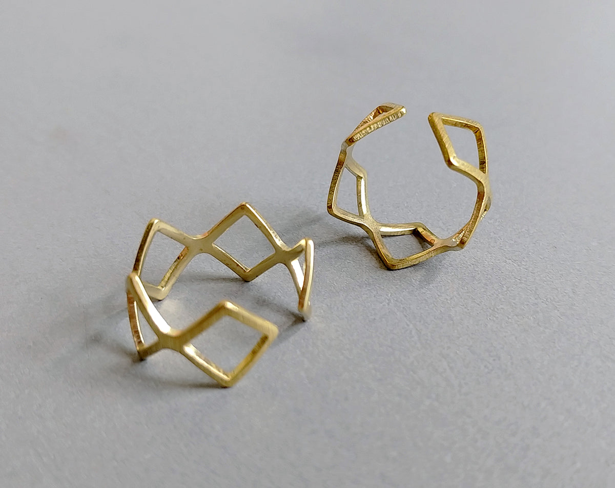 1 pc - Raw brass, 20 x 10 mm Adjustable Ring, EB0016