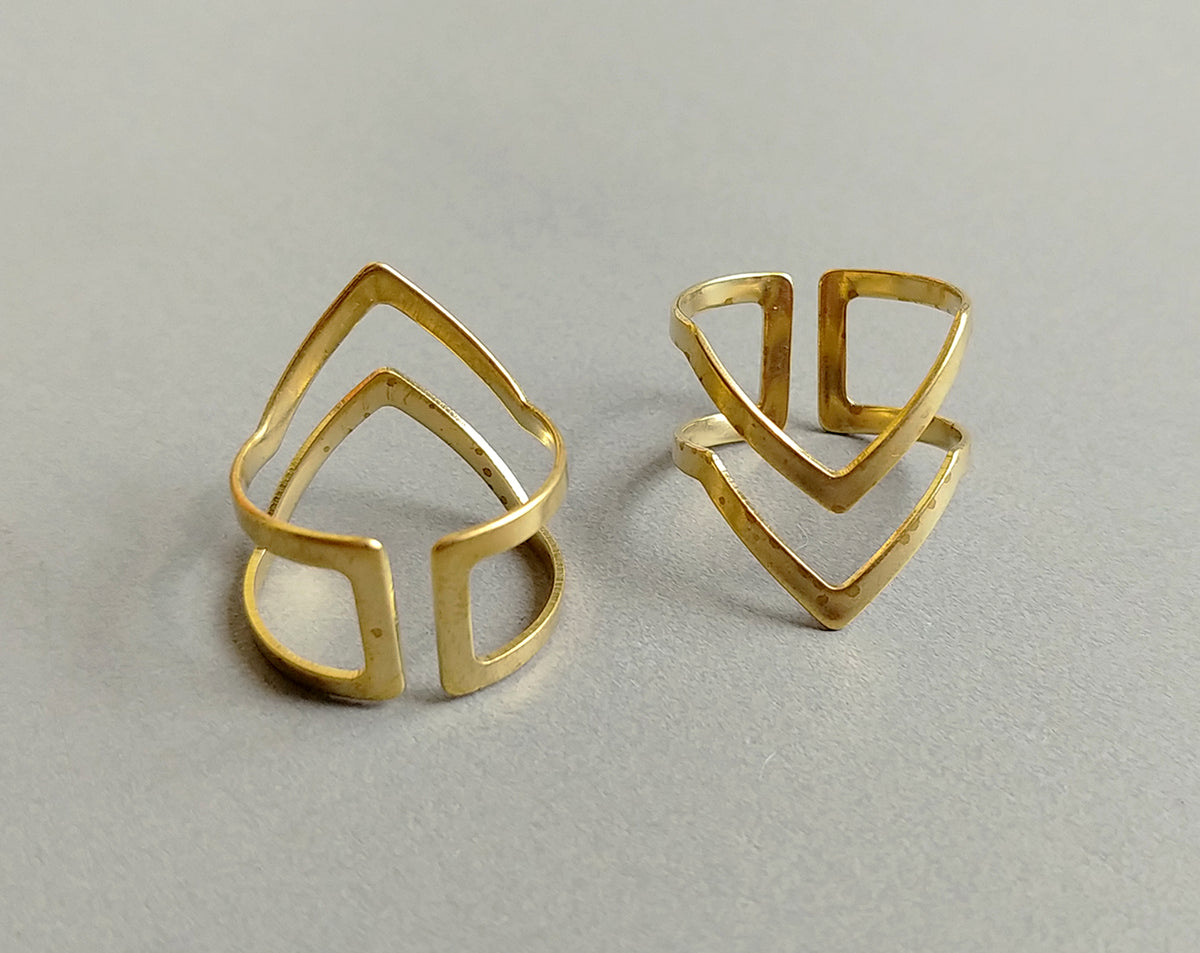 1 pc - Raw brass, 20 x 15 mm Adjustable Ring, EB0017