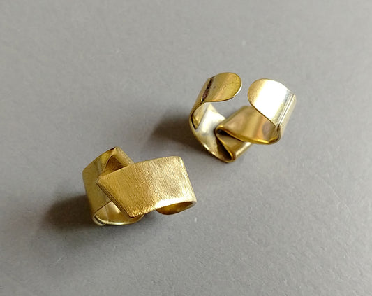 1 pc - Raw brass, 18 x 8.5 mm Adjustable Ring, EB0022