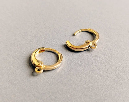 Gold plated, 12mm Huggie Earrings with clip-on leve-back hoop, EBF0039