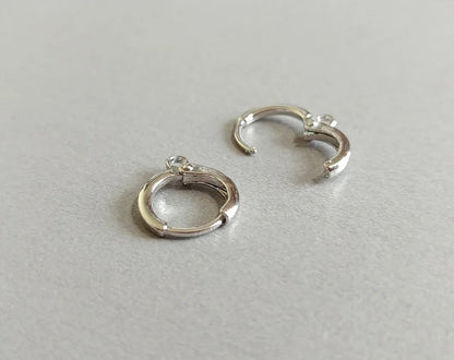 Silver plated, 12mm Huggie Earrings with clip-on leve-back hoop, EBF0039