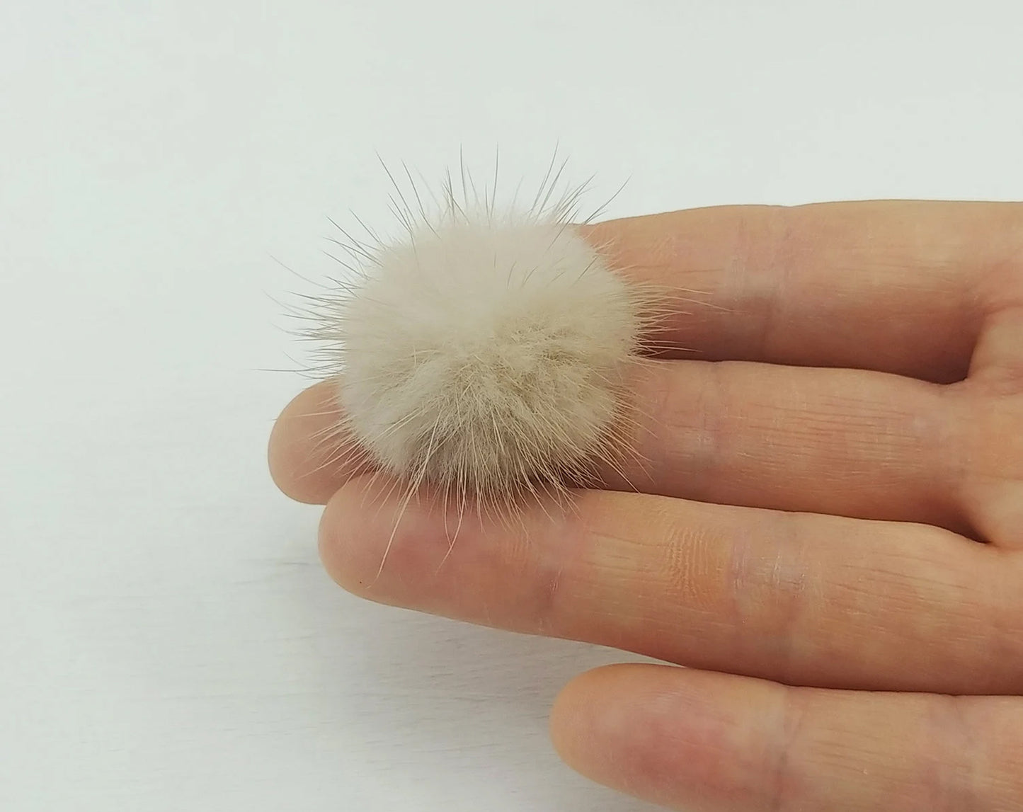 (brass stud) Pink Red, 30mm Natural Genuine Mink PomPom Post, ECT0009E