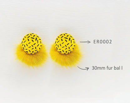 4 PCS - (no ring) Beige, 30mm Natural Genuine Mink PomPom Ball, ECT0009