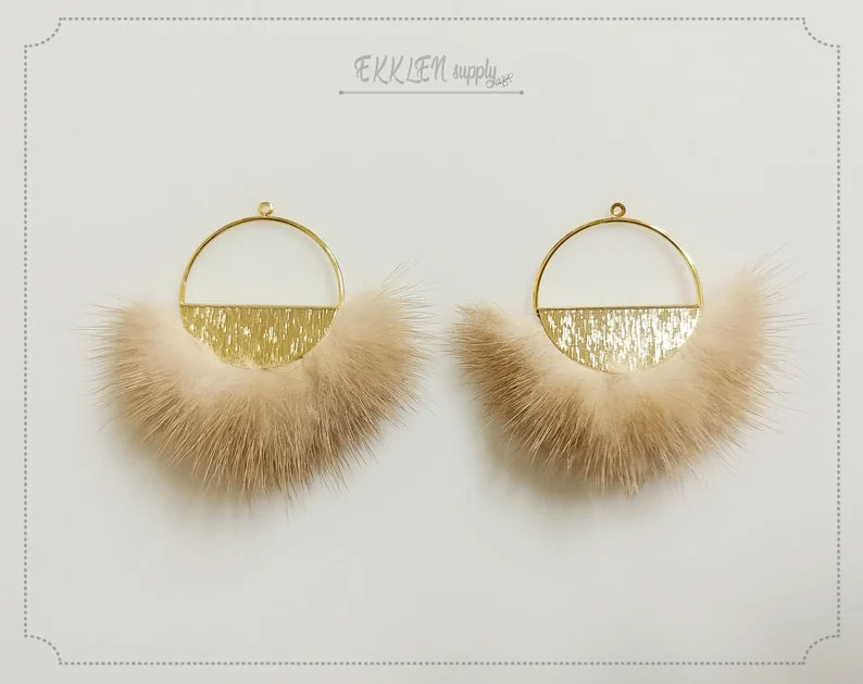Beige, 50mm Half Moon Mink Fur Pendant, ECT0039