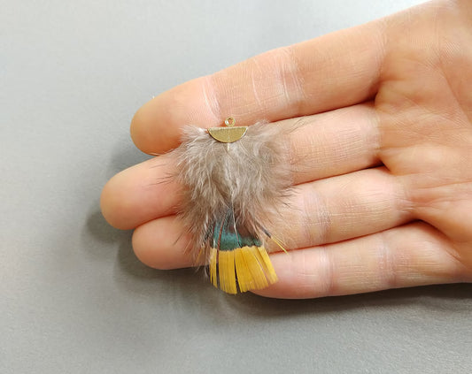 Yellow, 45mm Turkey Feather with fan cap, ECT0048