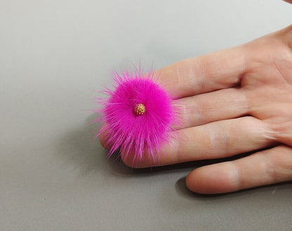 (brass stud) Pink Red, 30mm Mink PomPom Post with Flower Stamen, ECT0009F