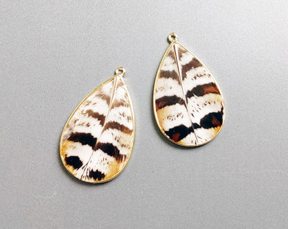 Striped, 40mm Reeves Venery Natural Feather Teardrop, ECT0114