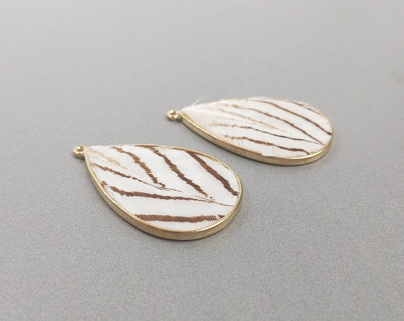 Striped, 40mm Pheasant Natural Feather Teardrop, ECT0114