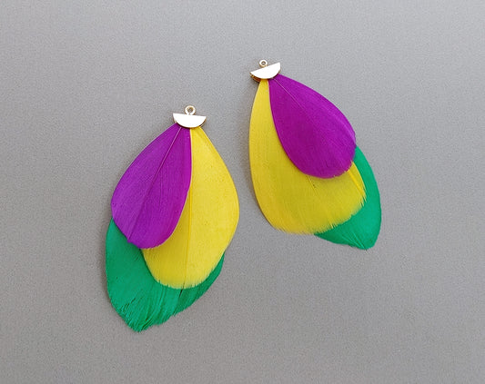 Mardi Gras, 65mm Natural Goose Dyed Feather Drop, ECT0126
