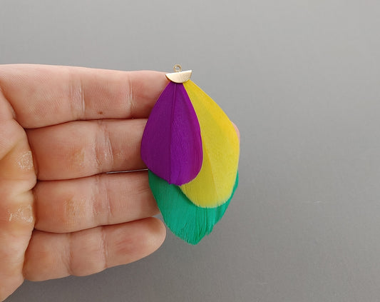 Mardi Gras, 65mm Natural Goose Dyed Feather Drop, ECT0126