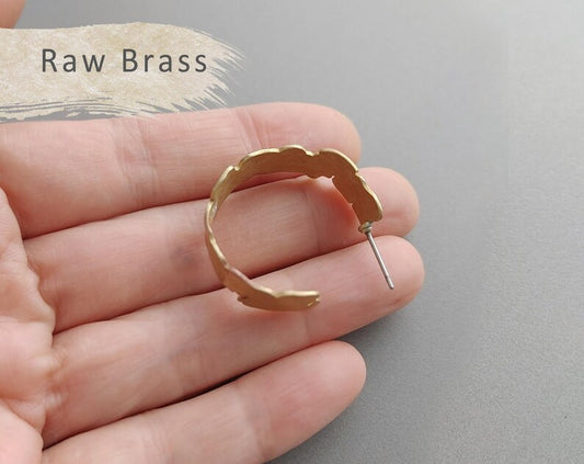 Raw brass, 30x8mm Geometric hemmed Hoop, EM0362