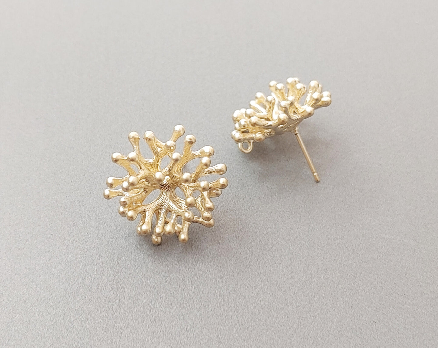 Matted Gold plated, 20mm Coral Brass Post, EM0423