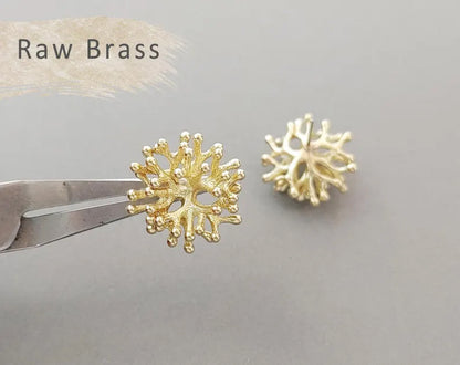 Raw brass, 20mm Coral Post, EM0423
