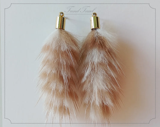 Ivory & Beige, 45mm Mink Fur Tassel Pendant, ECT0163