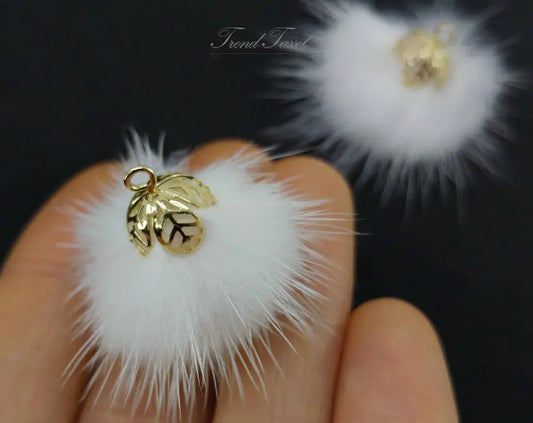 (cap ring) White, 30mm Mink Fur Ball, ECT0009C