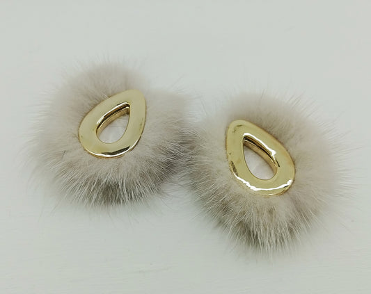 Milkgray, 52mm Teardrop Mink Fur Pendant, ECT0165