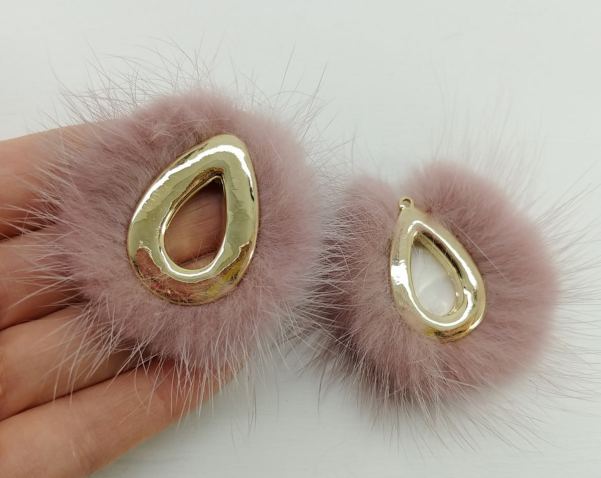 Indiepink, 52mm Teardrop Mink Fur Pendant, ECT0165
