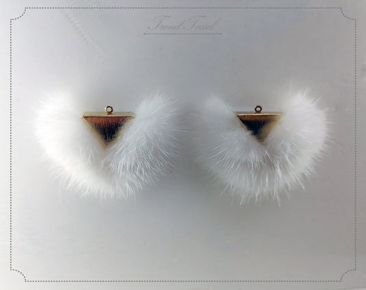 White, 50mm Chubby Mink Fur Triangle PomPom, ECT0166