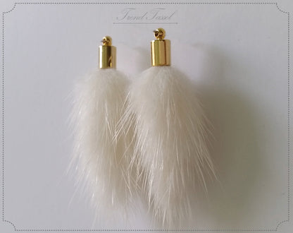 White, 45mm Mink Fur Tassel Pendant, ECT0163