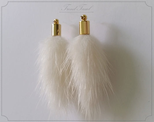 White, 45mm Mink Fur Tassel Pendant, ECT0163